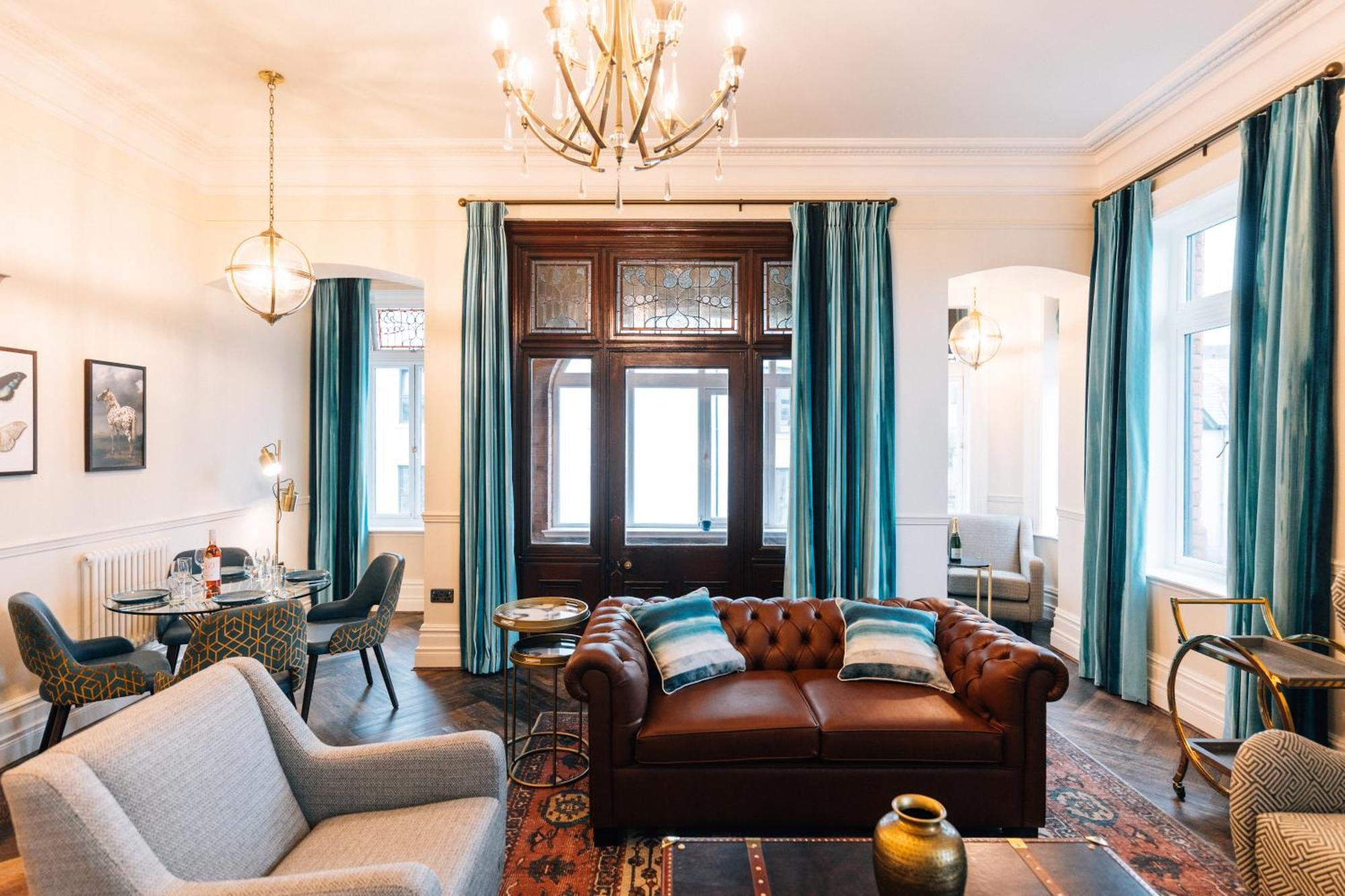 Bank Apartments بورتراش المظهر الخارجي الصورة