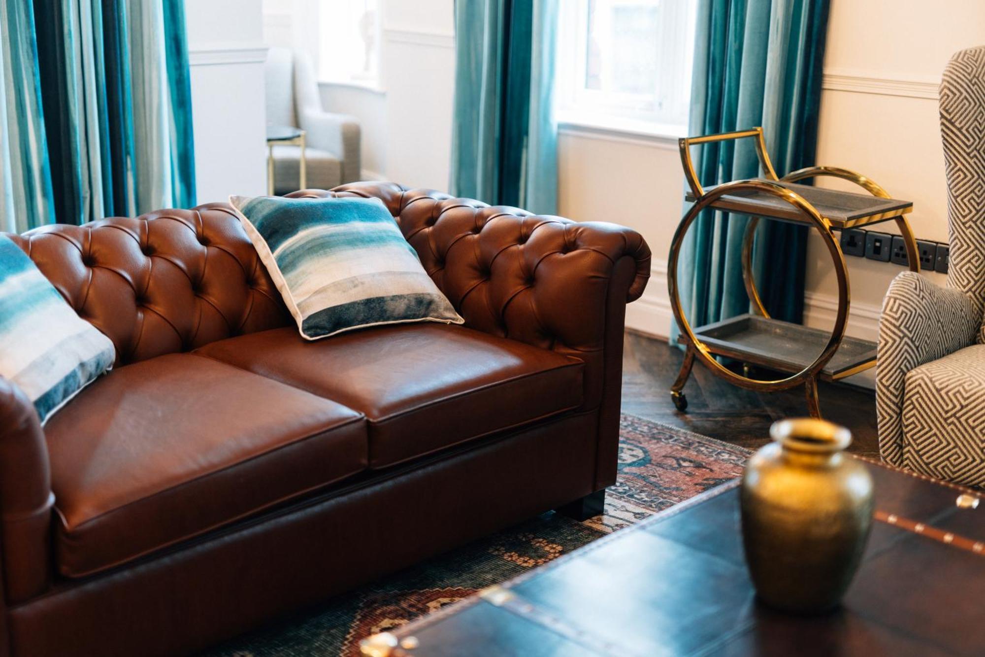 Bank Apartments بورتراش المظهر الخارجي الصورة